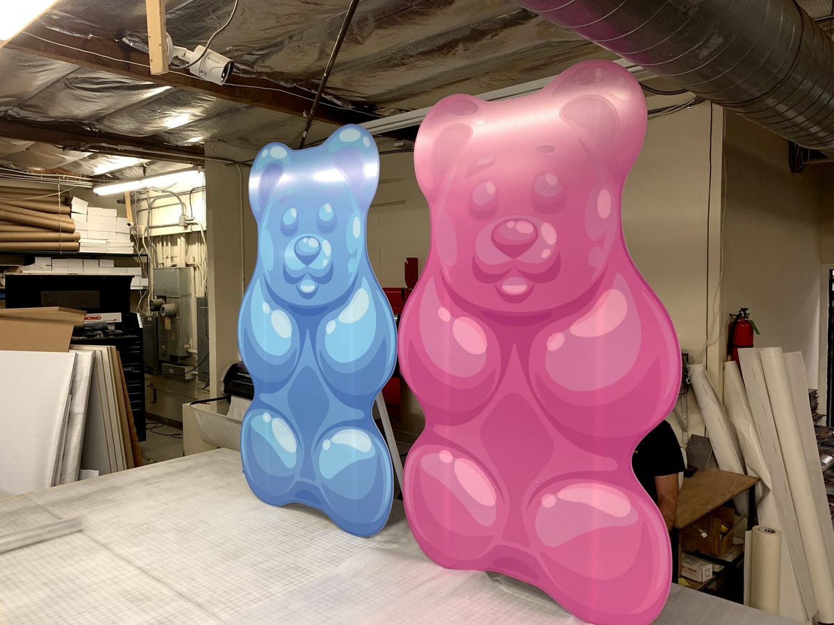 Gummy bear decor elements made of durable PVC