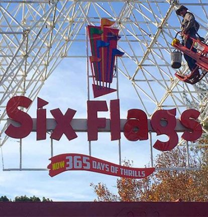 Six Flags lightbox sign and channel letters | Front Signs