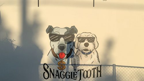 Snaggie Tooth wall decal