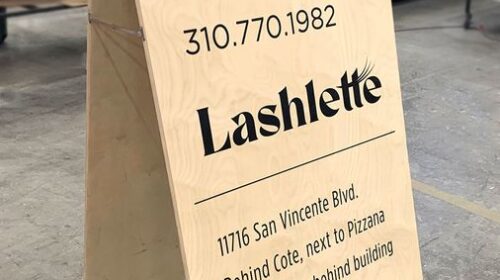 Lashlette sandwich board
