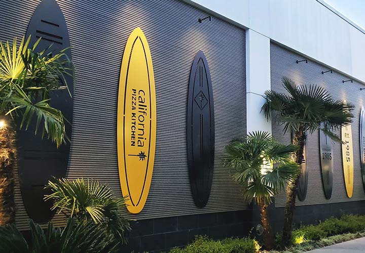 California Pizza Kitchen outdoor sign made of aluminum installed on the wall for branding