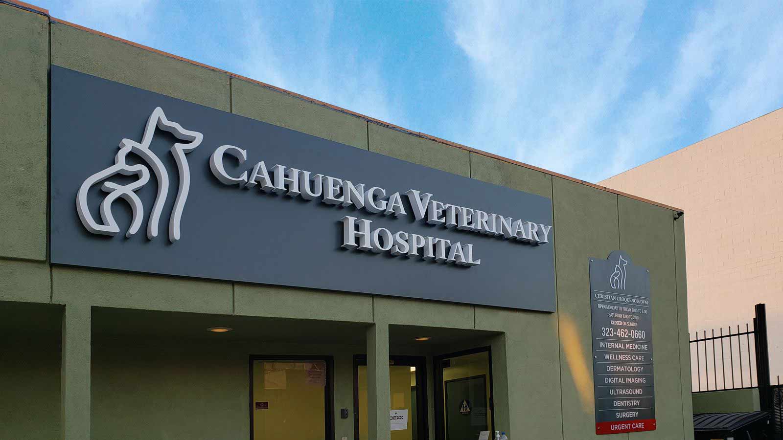 cahuenga veterinary hospital 3d letters